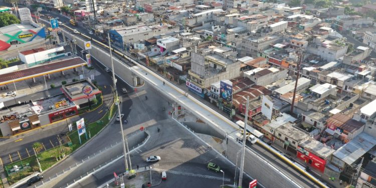 Nuevo paso a desnivel beneficiará a municipios del sur de la capital