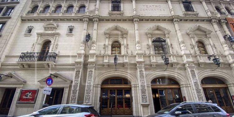 El Teatro Cervantes, más de 100 años como emblema de la escena argentina