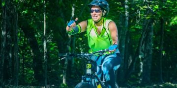 Primera travesía en bicicleta por el medio ambiente.