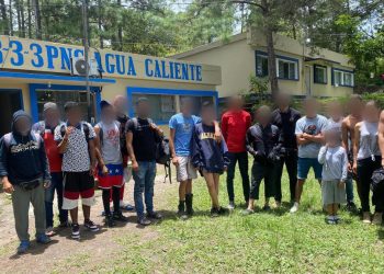 Ubican a 57 personas de distintas nacionalidades en Chiquimula