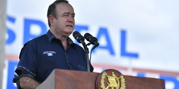 Presidente resalta impulso de obras de desarrollo en Izabal