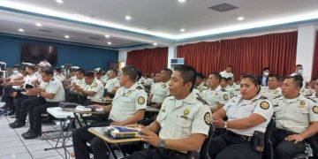 Elementos de la PNC se capacitan con el proyecto Policía Comunitaria