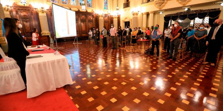 Lanzan Decenio de las Lenguas Indígenas en Guatemala