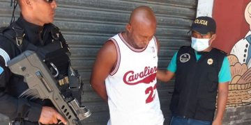 Van 80 salvadoreños expulsados del país por diferentes delitos