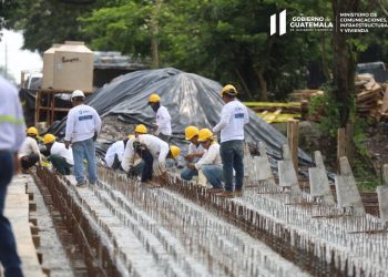 Avanzan trabajos de reposición del puente La Naisa, en Escuintla