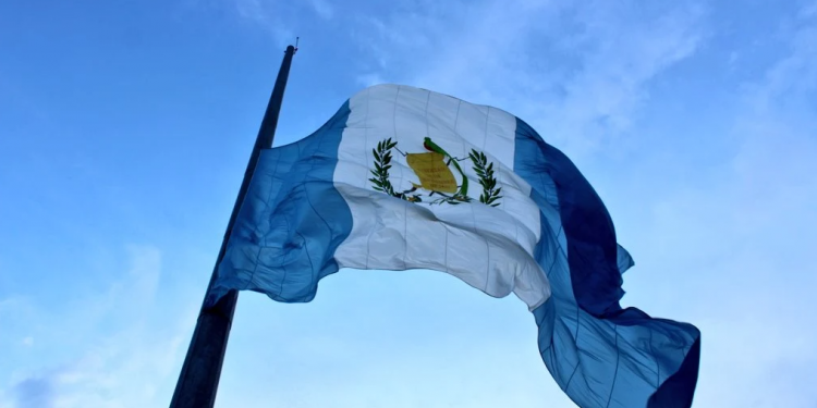 Guatemala conmemora el Día de la Bandera