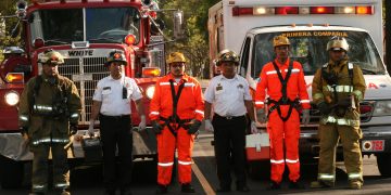 Mandatario Giammattei felicita a Bomberos Voluntarios