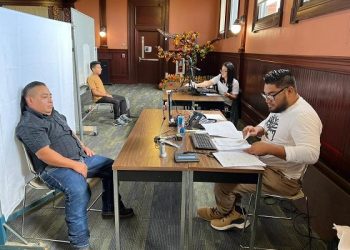 Más de 4 mil guatemaltecos atendidos con Consulados Móviles