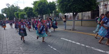 Con carrera de la tortilla honran el alimento básico de los mexicanos