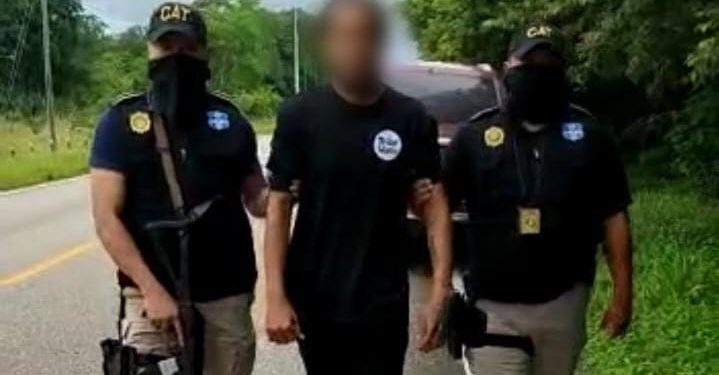 Expulsan de territorio nacional a dos mareros salvadoreños