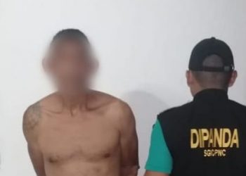 Expulsan del país a presunto pandillero salvadoreño