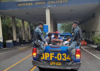 PNC asiste a 39 extranjeros