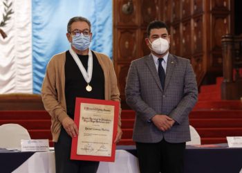 Rafael Cuevas Molina, ganador del Premio Nacional de Literatura en 2021.