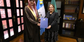 La vicecanciller del Minex se reunió con el embajador de Arabia Saudita en México. /Foto: Minex