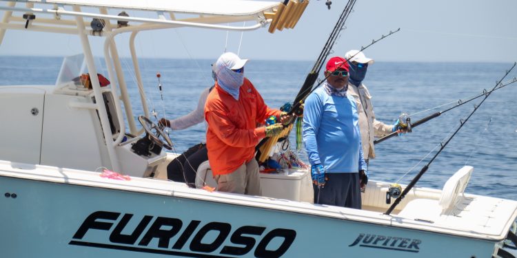 Efectúan Campeonato Nacional de Dorado Derby 2022
