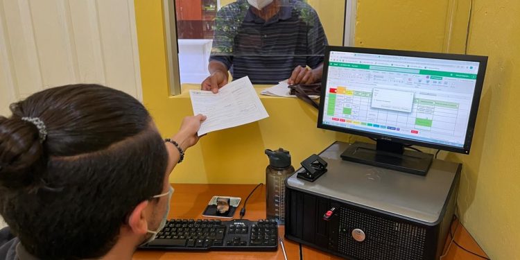 La Ventanilla de Atención al Usuarios agiliza procesos de Salud y Ambiente