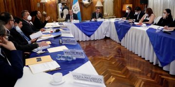 La entrega del segundo informe trimestral de a CPCC del 2022, se efectuó en Casa Presidencial.