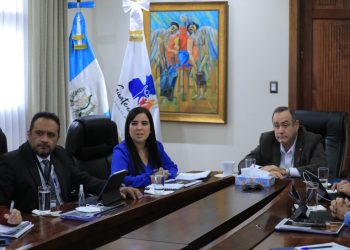 Mandatario conoce avances en el desarrollo del turismo sostenible de Guatemala