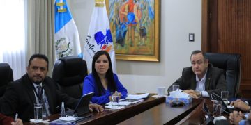 Mandatario conoce avances en el desarrollo del turismo sostenible de Guatemala