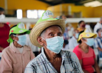 Mandatario anuncia que se incluirán más de 38 mil nuevos beneficiarios al PAM este año