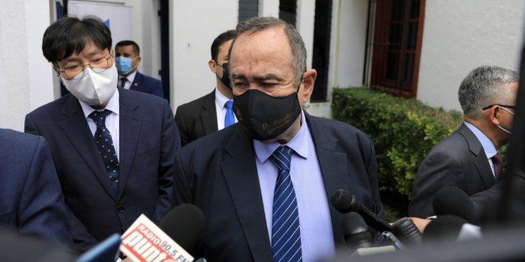 Avanza solución territorial en comunidades de Nahualá y Santa Catarina Ixtahuacán