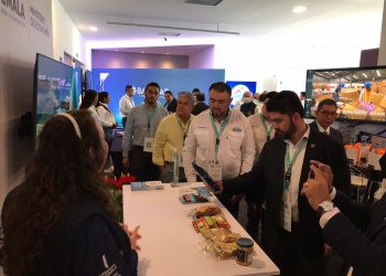 Promocionan productos con Sello Blanco en Congreso Marítimo Portuario del Pacífico