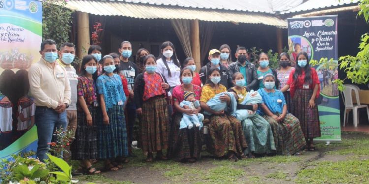 Mujeres del área rural de San Cristóbal Verapaz fortalecerán habilidades de liderazgo y comunicación