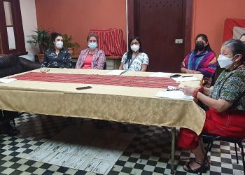 Ministerio de Salud y Usac trabajan para impulsar la salud intercultural