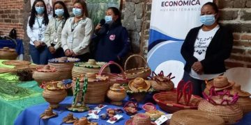 Inab apoya emprendedurismo y elaboración de artesanías con subproductos forestales