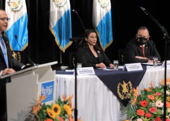 Asume procurador de los derechos humanos por el período 2022-2027