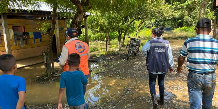 Conred mantiene atención de primera respuesta para afectados por lluvias