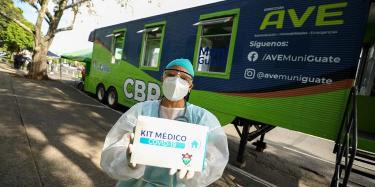 Instalan Centro de Bienestar Respiratorio Móvil en la zona 5 capitalina