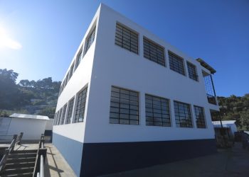 Entregan nuevas instalaciones de Escuela José Ignacio Ortiz Vides, en Antigua Guatemala