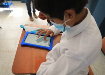 Agradecen nuevas instalaciones educativas en aldea El Hato, Antigua Guatemala