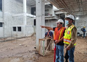 Supervisan construcción de hospital regional de Chimaltenango