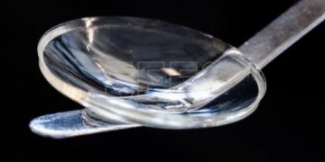 Córneas con colágeno de cerdo experimentales devuelven la vista a 20 personas