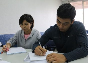 El Mineduc ha iniciado con la inscripción de estudiantes para que opten por una beca para aprender inglés.