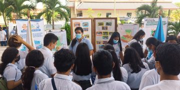 Estudiantes se capacitaron con el diplomado guardianes ecológicos.
