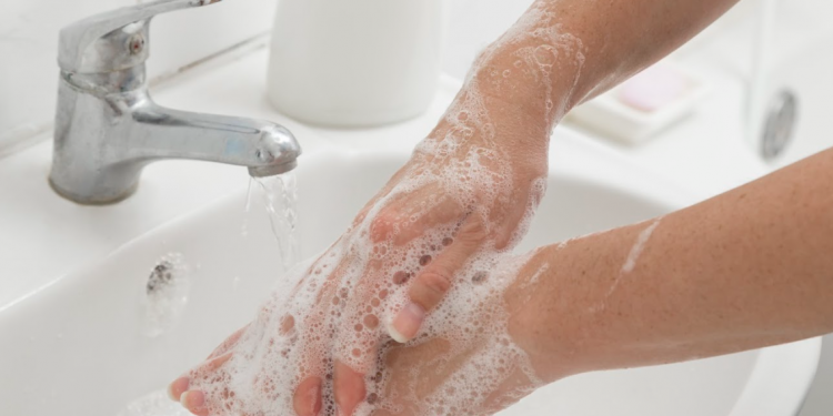 Promueven importancia del lavado de manos para combatir enfermedades