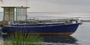 Interceptan embarcación con mercadería de contrabando en aguas del Caribe