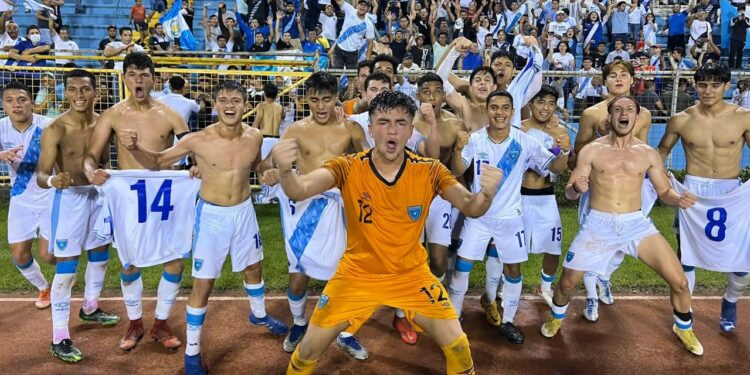 Gianni Infantino, presidente de la FIFA, felicita a la Sub-20 por la clasificación mundialista