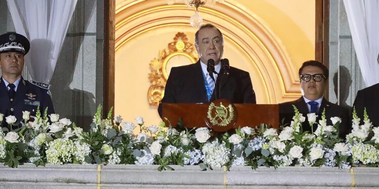 Mandatario llama a la unidad para construir una Guatemala próspera