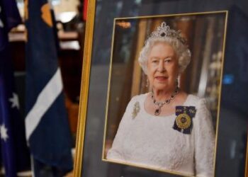 América evoca a Isabel II como la reina “sabia” que “definió una era”
