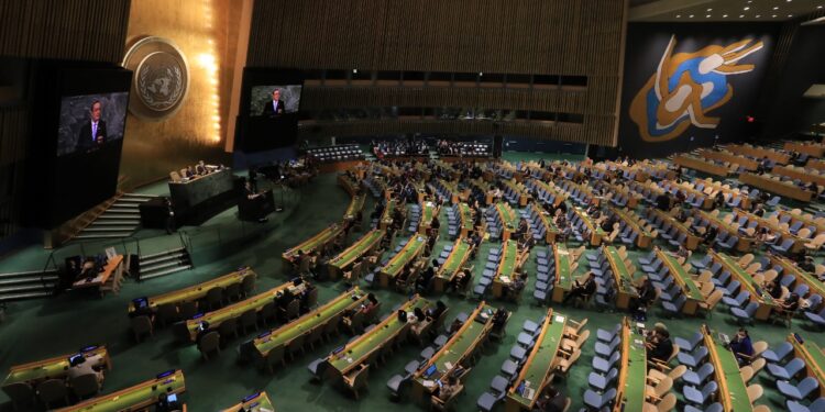 Presidente Giammattei destaca esfuerzos gubernamentales en materia económica