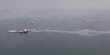 Software predice en 5 minutos el movimiento de petróleo derramado en el mar