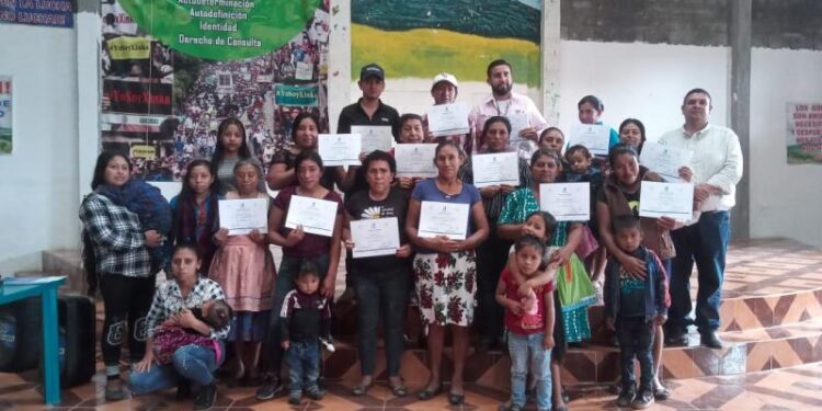 Brindan apoyo a empresarios para la comercialización de productos