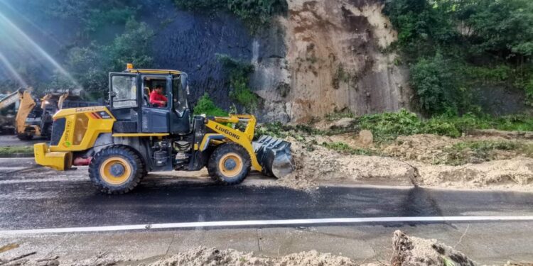 Ministerio de Comunicaciones mantiene atención a emergencias en todo el país. CIV