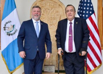Delegación estadounidense conoce detalles del programa Guatemala no se Detiene