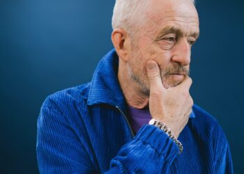 Comparten información sobre el alzhéimer