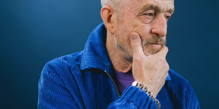 Comparten información sobre el alzhéimer